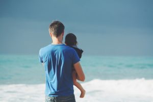 a father with his daughter, divorce lawyers near me